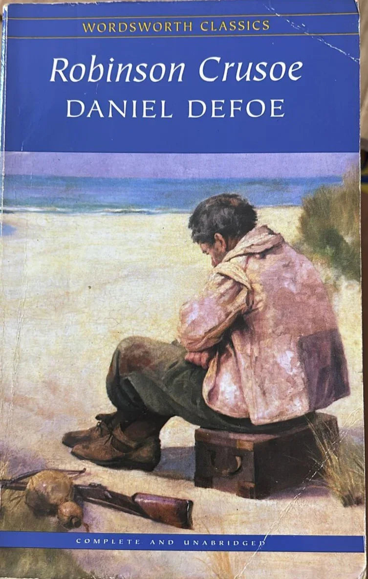 Robinson Crusoe by Daniel Defoe - old paperback