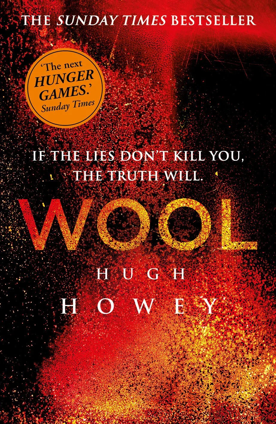 Wool (Wool Trilogy, 1)old Paperback