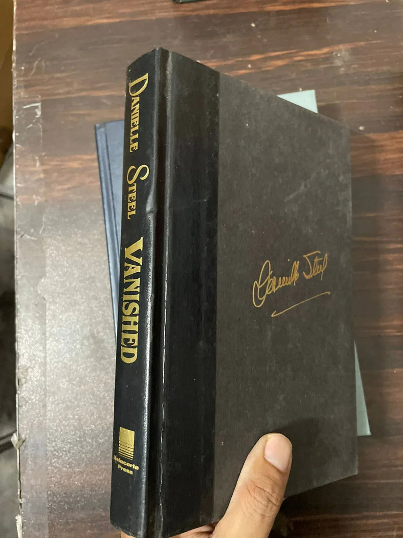 Vanished by Danielle Steel