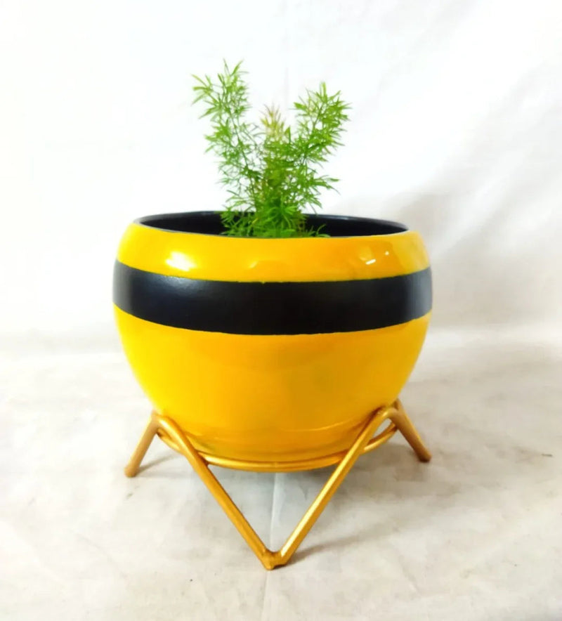 Metal Planter Pot with stand (Yellow)