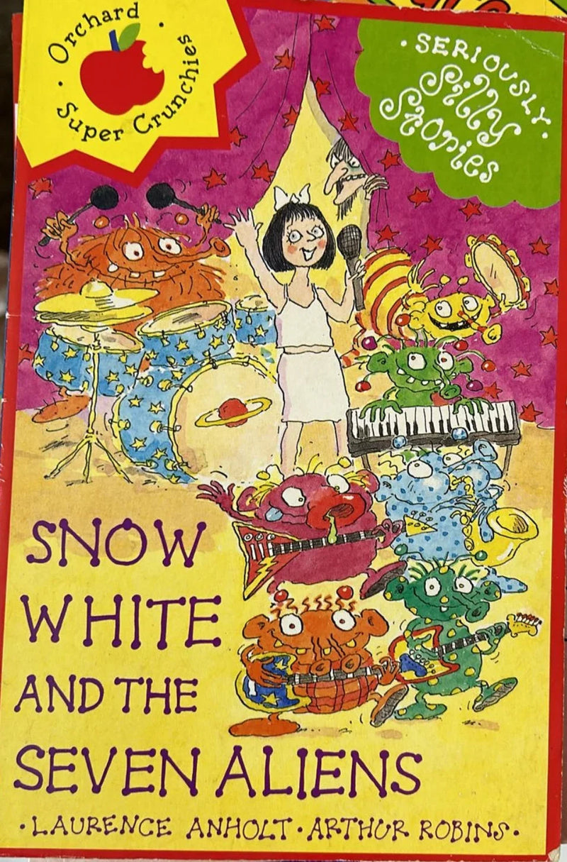 Seriously Silly Stories: Snow White and The Seven Aliens. - old paperback