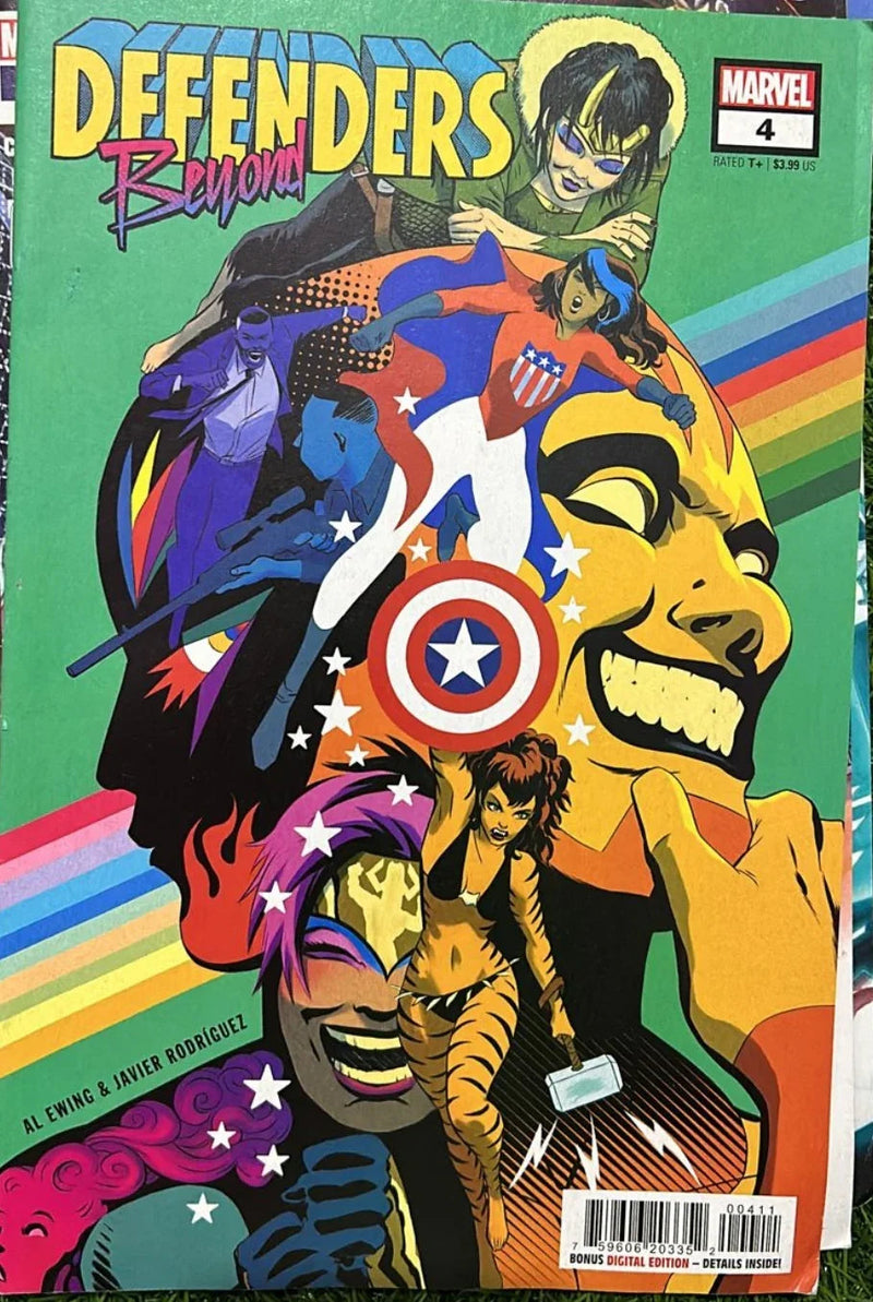 Defenders Beyond - Marvel 4 - old paperback