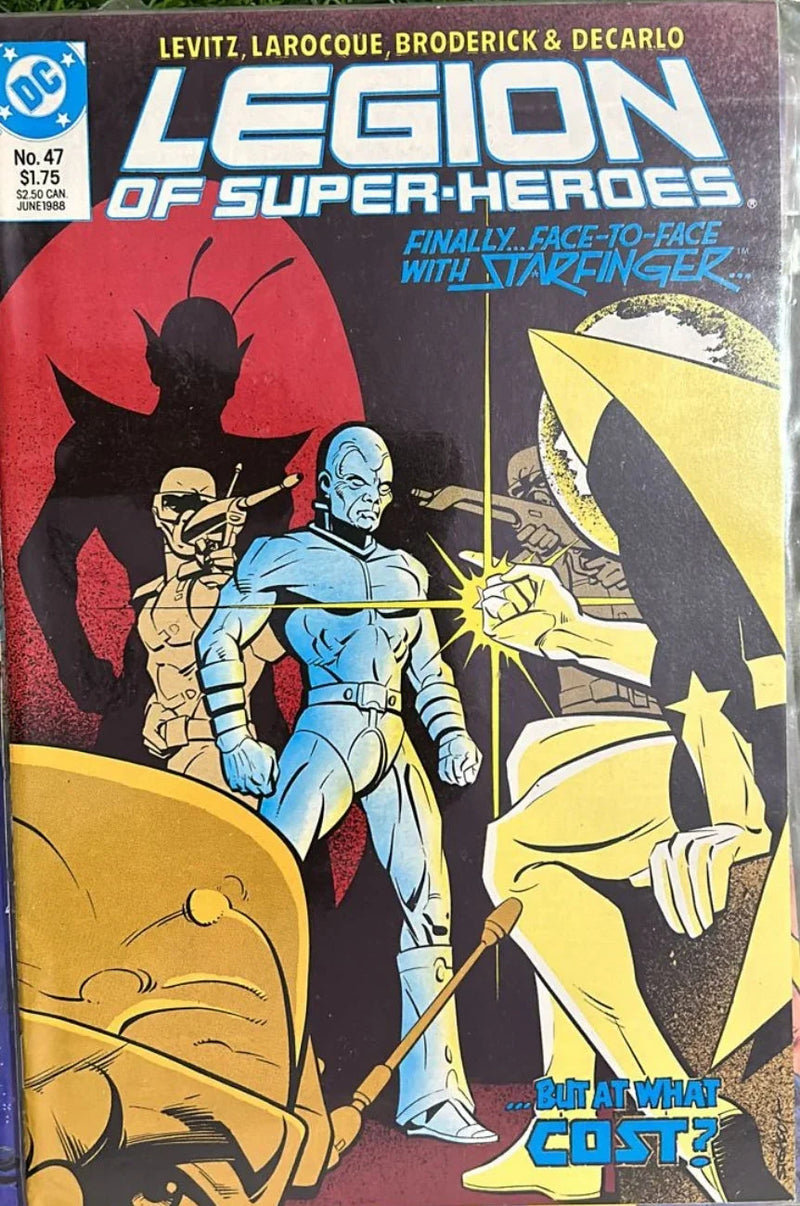 Legion of superheroes- No.47 - Finally face to face with starfiger - old paperback
