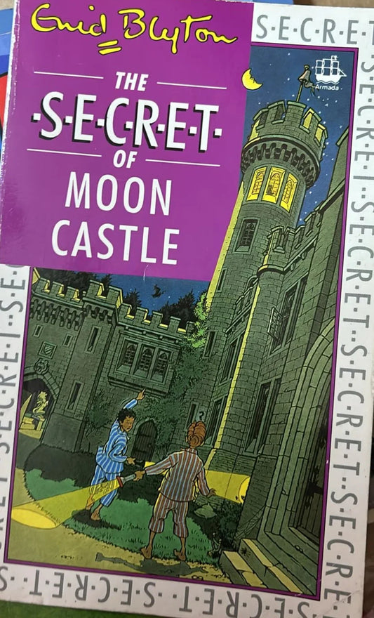 The Secret of Moon Castle by Enid Blyton - old paperback