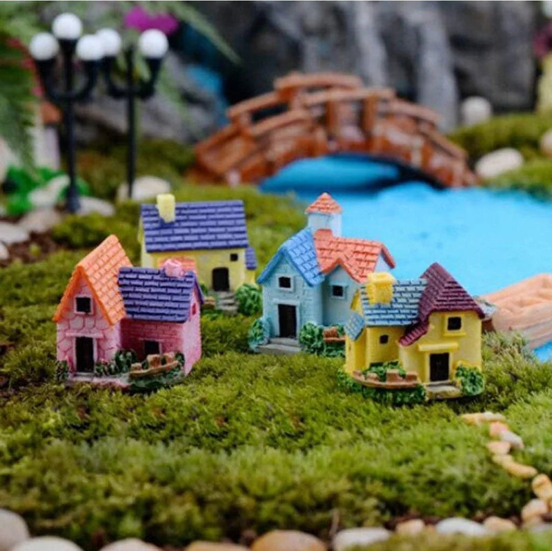 Chocozone Pack of 4 Cute Miniatures Garden Decoration Gifts for Kids & Girlfriend (House)