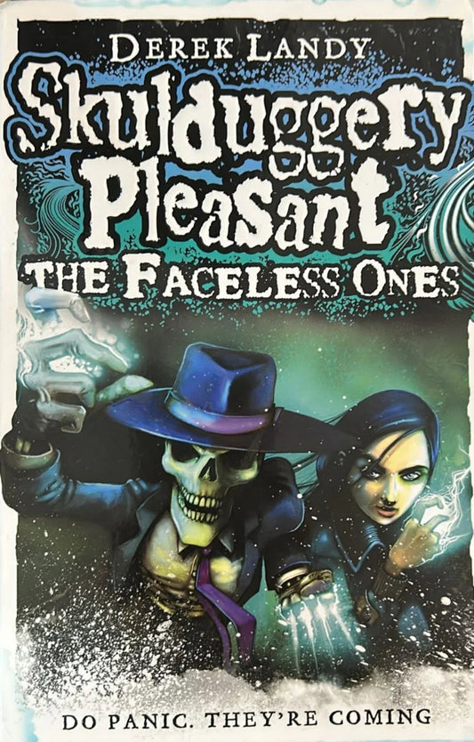 Skulduggery Pleasant(The Faceless Ones) by Derek Landy