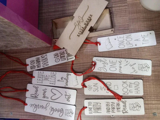 Wooden Bookmark ( Set of 8 Bookmark)